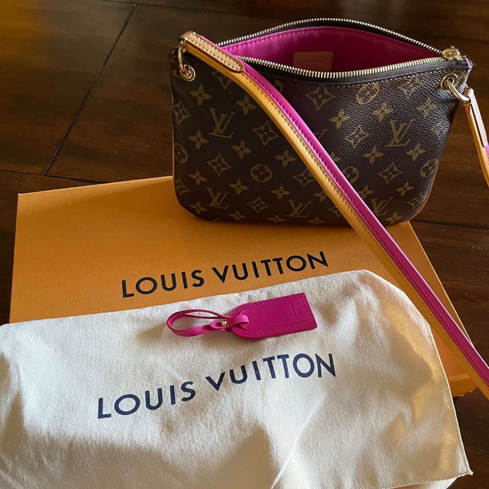 Louis Vuitton crossbody